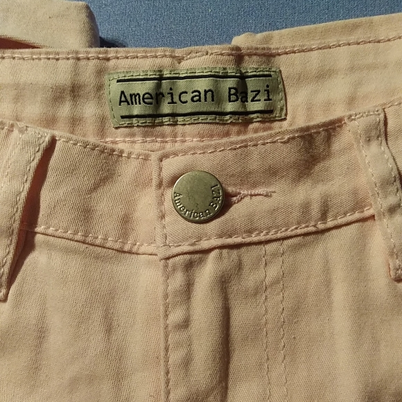 1 Lot of 3 pairs of size L 28 Shorts from Forever 21. - Picture 5 of 7